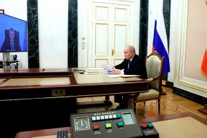 Владимир Путин провел встречу с&#160;астраханским губернатором