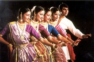 В середине октября в Астрахань приедет ансамбль индийского танца