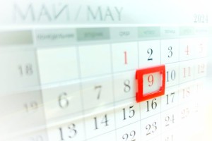 Минздрав обнародовал график работы астраханских медучреждений на майские праздники
