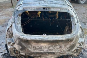 В Астраханской области хулиган поджег строящийся дом и&#160;машину