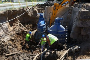 В Астрахани занимаются ремонтом старейшей канализационно-насосной станции