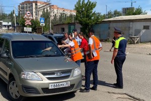 Астраханским водителям напомнили о&#160;правилах пересечения переездов