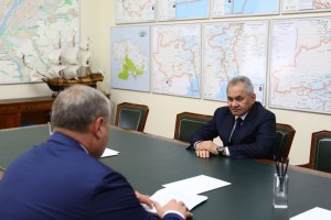 Астраханский губернатор встретился с Сергеем Шойгу