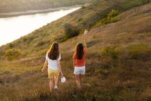 В Астраханской области шли поиски двух девочек-подростков