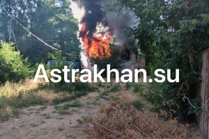 В Астрахани пожар на электроподстанции оставил местных жителей без&#160;света