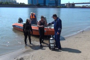 В выходные два ЧП на воде случились в Астрахани, одно закончилось трагедией