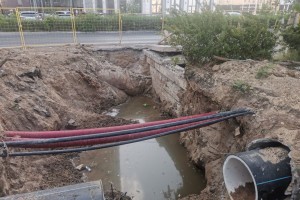 Стало известно, почему на одном объекте в&#160;Астрахани никак не закончат ремонт канализации