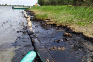 В Икрянинском районе ликвидировали самое масштабное загрязнение берега за 15&#160;лет