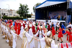 Всероссийский этнофестиваль «Нас на века объединила Волга» проведут в Астрахани