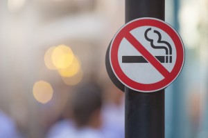 Депутаты предлагают увеличить число мест, где нельзя курить