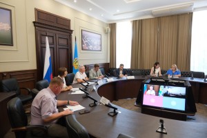 В Думе Астраханской области обсудили тарифы в сфере ЖКХ и долги предприятий