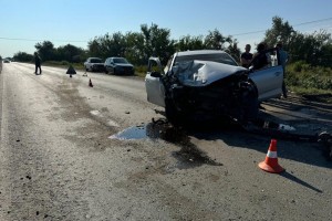 54-летний автолюбитель погиб в&#160;страшной аварии в&#160;Астраханской области