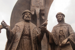 В Астрахани установят памятник Петру и Февронии