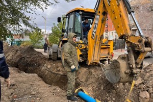 На улице Березовского в Астрахани водопровод заменят до укладки асфальта