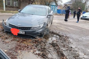 Астраханцы продолжают сообщать о&#160;массовых провалах асфальта в&#160;городе