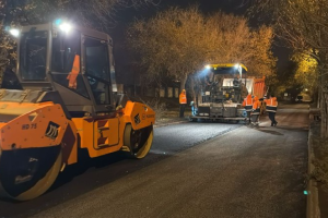 В Астрахани дорожники ускорили темп работ