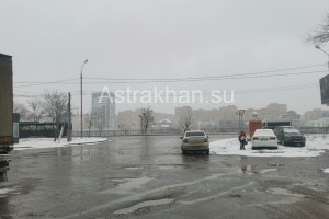 Астраханцы жалуются на опасный пешеходный переход в&#160;районе Эллинга