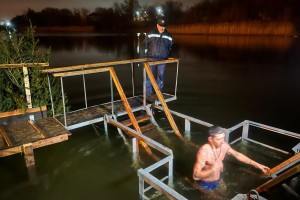 Астраханцы поделились впечатлением о&#160;Крещенском купании