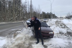 В ХМАО пьяные подростки угнали машину и&#160;заблудились на тюменской трассе