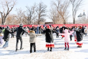 Компания &#171;Девелопмент-Юг&#187; приняла участие в&#160;организации празднования Масленицы в&#160;Астрахани