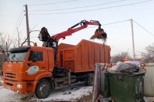 В Астрахани убрали с&#160;улиц почти 3&#160;тысячи тонн мусора с&#160;начала года