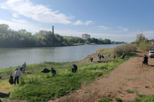 Астрахань на выходных приводили в&#160;порядок в&#160;ходе субботника