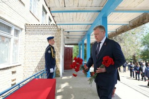 Школам в Астраханской области присвоили имена Героев СССР и России