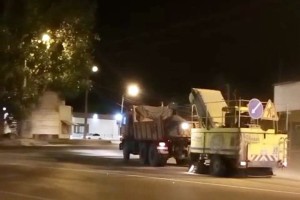 За ночь в&#160;Астрахани коммунальщики очистили от грязи 30&#160;улиц