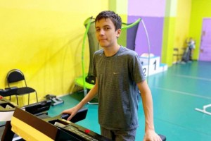 Астраханцев просят помочь ребенку с аутизмом