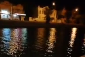 В центре Астрахани снова заметили рыболовные сети