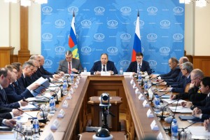 Астраханский губернатор стал участником заседания Межведомственной комиссии по прикаспийскому сотрудничеству
