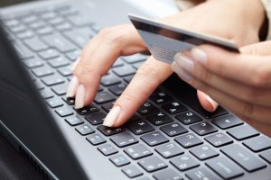 ВТБ объяснил, почему самым популярным платежным средством остается карта