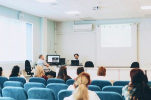 В астраханском перинатальном центре откроют новые койки для реанимации новорожденных