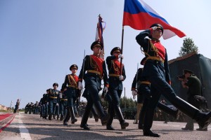 Реактивно-артиллерийское соединение ЮВО в Астраханской области было удостоено награды