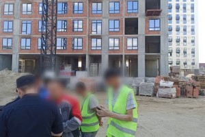 В Астрахани задержали мигрантов прямо на стройке
