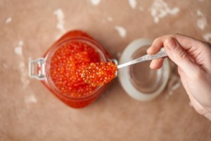В Астрахани вынесли приговор за незаконный оборот краснокнижной икры