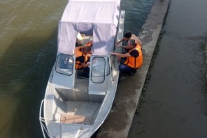 В Трусовском районе едва не утонул подросток