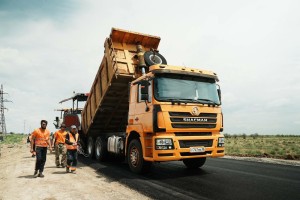 В Астраханской области после жалоб местных жителей отремонтируют трассу