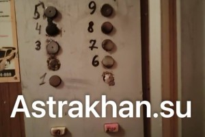 В Астрахани продолжают ломаться и&#160;падать лифты