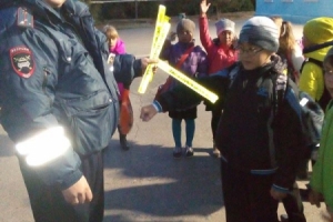 В Астраханской области сотрудники дорожной полиции провели мероприятие в рамках акции «Засветись!»