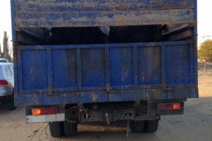 В Астраханской области полицейские остановили автомобиль, перевозивший крупный рогатый скот без сопроводительных документов