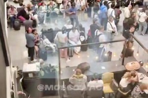 Астраханцы уже сутки не могут вылететь домой из Москвы и Санкт-Петербурга