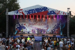 Астраханцы масштабно отметили День рыбака