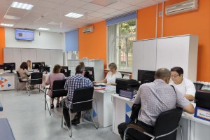Астраханская служба занятости трудоустроила больше 3 тысяч человек