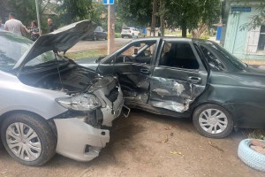 В Астрахани в&#160;ДТП пострадали подросток и&#160;взрослый