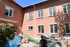 В Астраханской области ремонтируют больницу