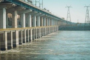 Волжской ГЭС придется изменить режим работы из-за дефицита воды