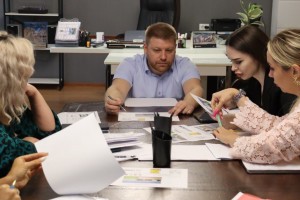 В Ахтубинске обновят все городские остановки