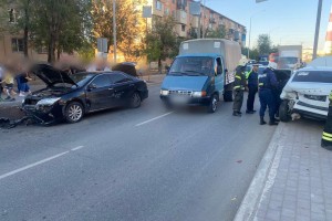 Сразу несколько человек пострадали в&#160;результате двух аварий в&#160;Астрахани