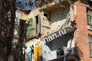 Что в&#160;итоге: обрушившийся дом на Ляхова пока сносить не&#160;будут